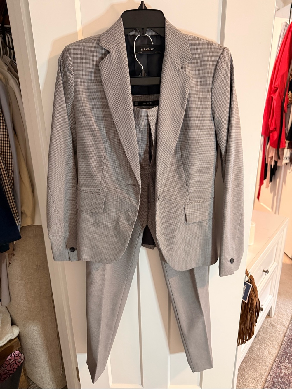 Zara Light Gray Two-Piece Suit